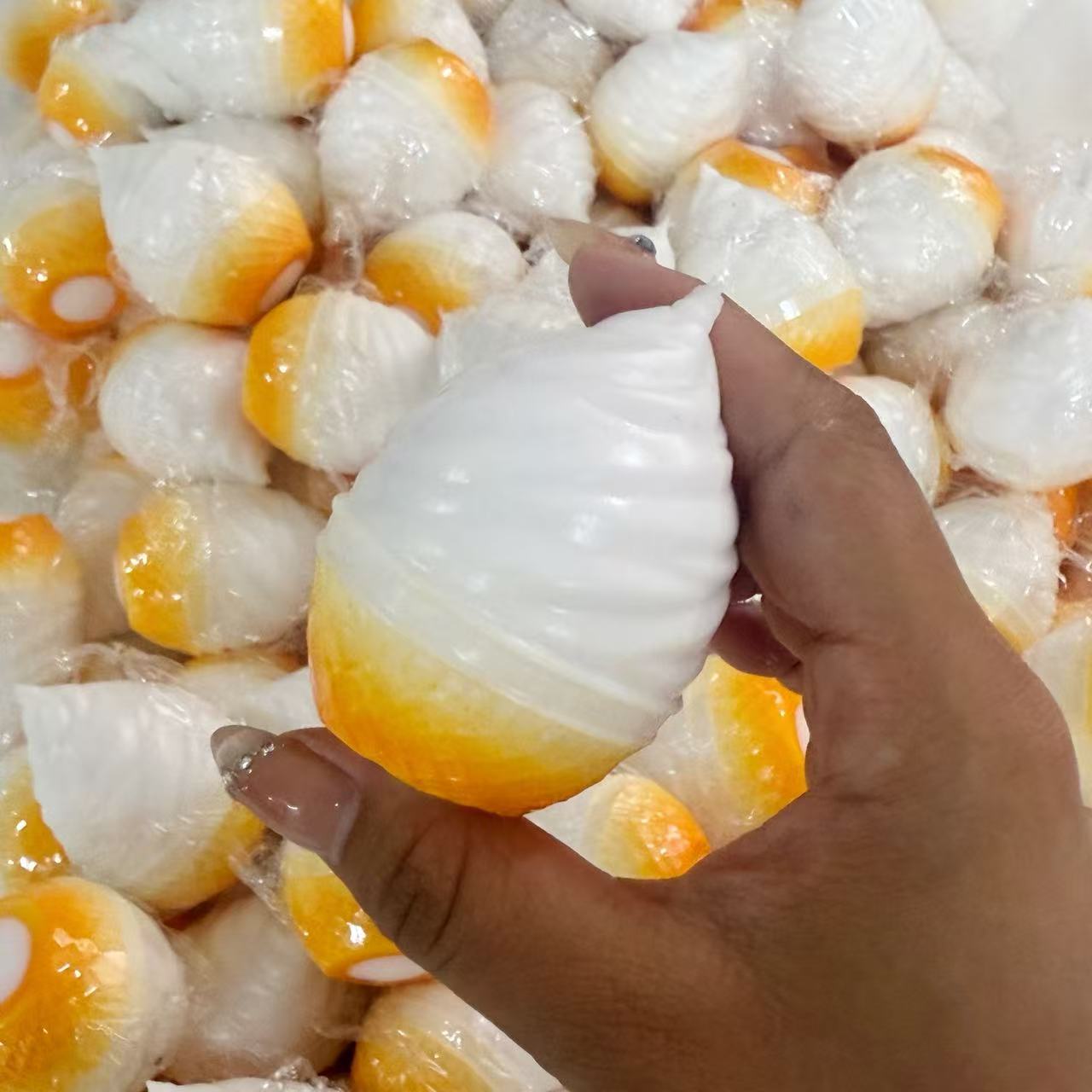 New Crispy Cone Ice Cream Hand - đánh giá và giá Building Blocks